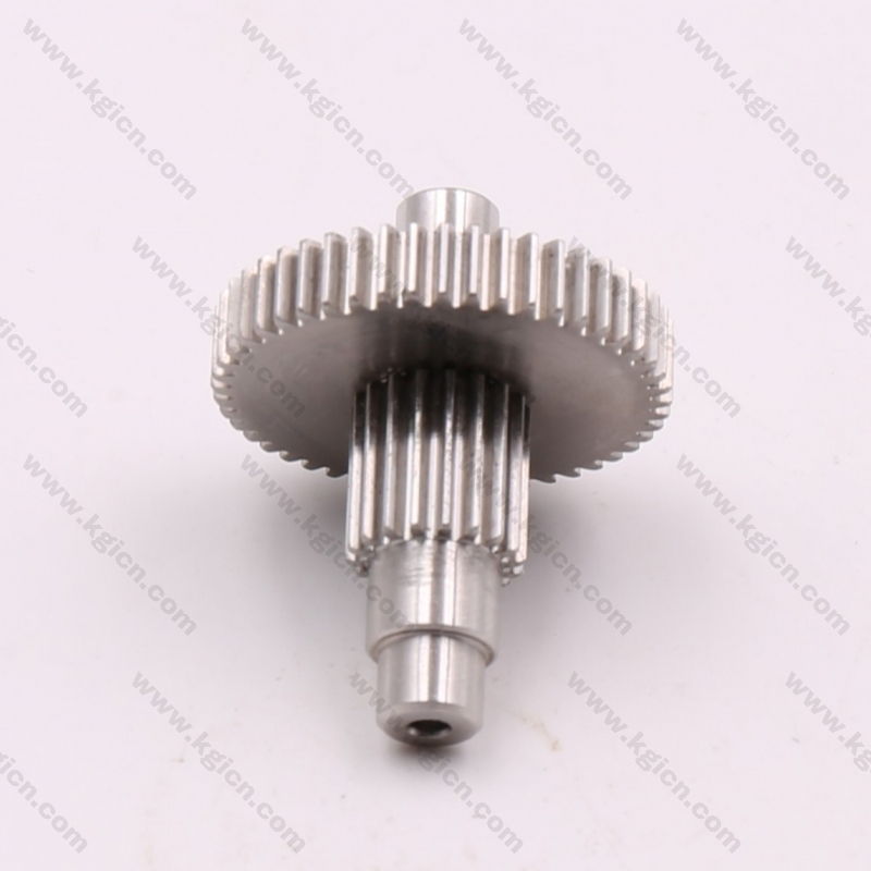 Customized precision helical gear transmission shafts