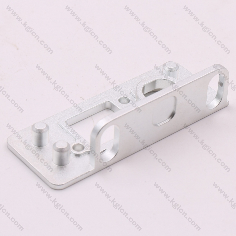 The New Listing Aluminum CNC Machining Bracket for Cabinet