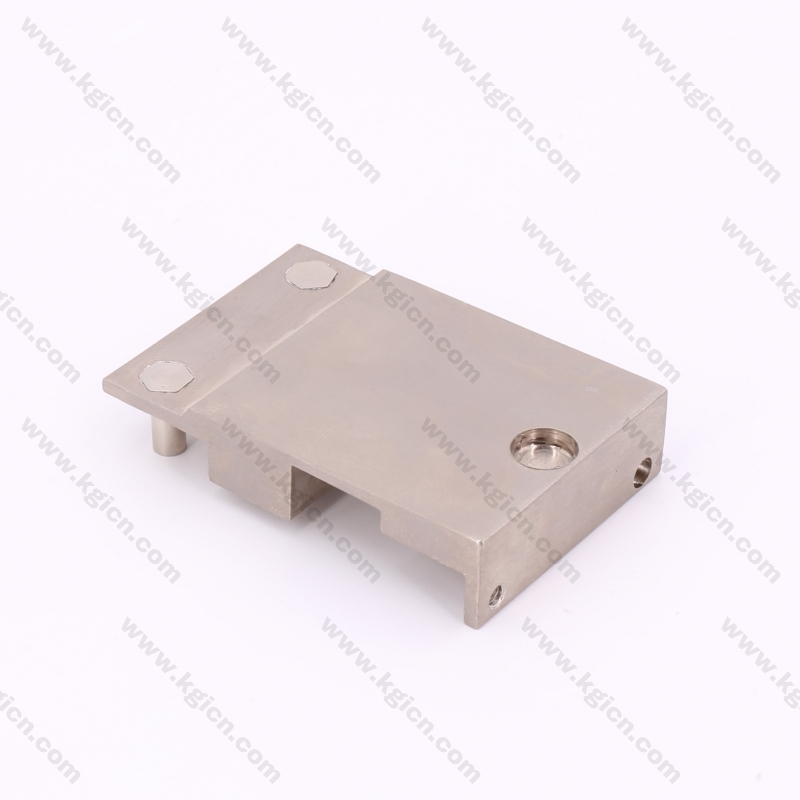 KGI made Aluminum Extrusion Heat Sink for Smart Glass Device