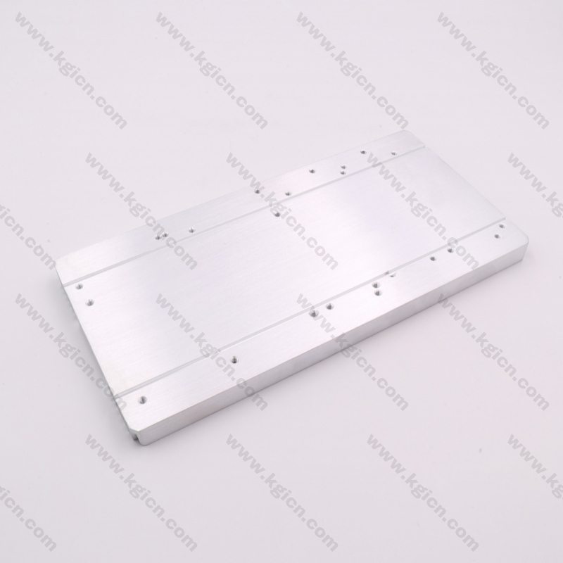 Aluminium Extrusion Heat Sink for Smart Homes and Security Device
