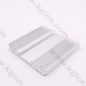 Aluminum heatsink radiator in aluminum extrusion 